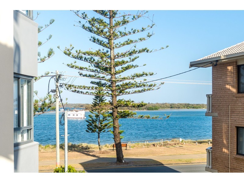 6/508 Marine Parade, Biggera Waters QLD 4216