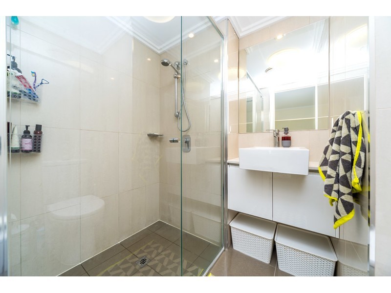 6/508 Marine Parade, Biggera Waters QLD 4216