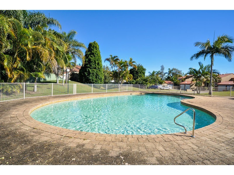 3/106 Bayview Street, Runaway Bay QLD 4216