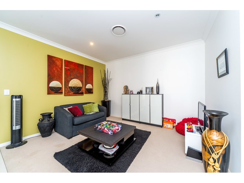 1/6 Compass Drive, Biggera Waters QLD 4216