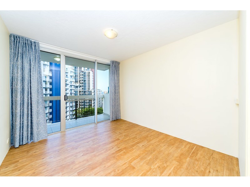 101/32 Riverview Parade, Surfers Paradise QLD 4217
