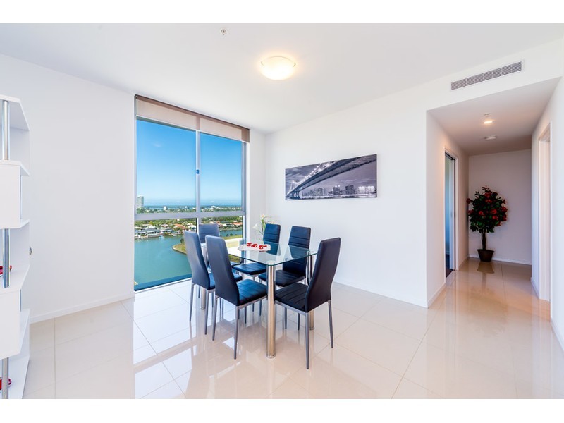 11108/25 East Quay Drive, Biggera Waters QLD 4216