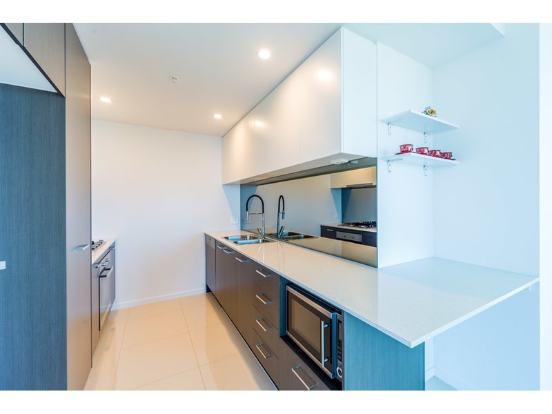 11108/25 East Quay Drive, Biggera Waters QLD 4216
