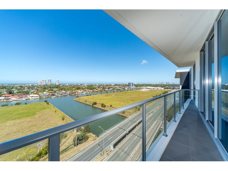 11108/25 East Quay Drive, Biggera Waters QLD 4216
