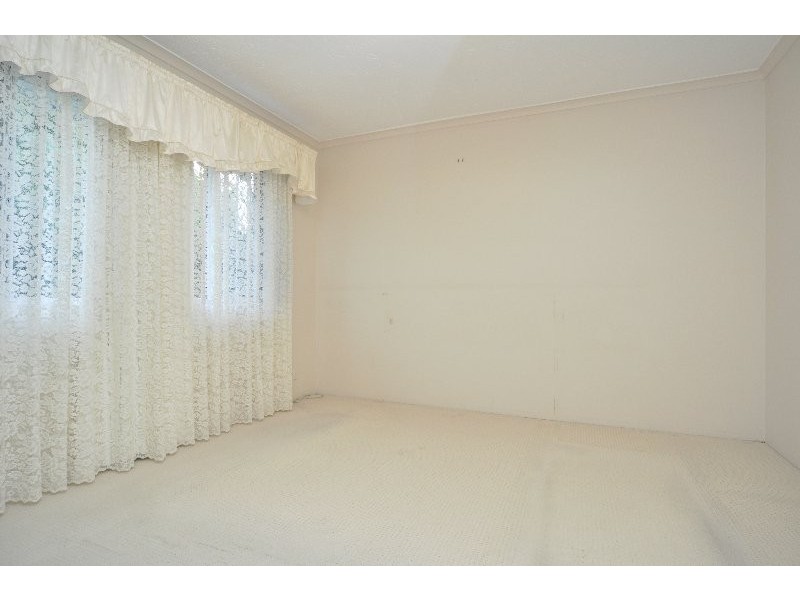 3/4 Madang Crescent, Runaway Bay QLD 4216