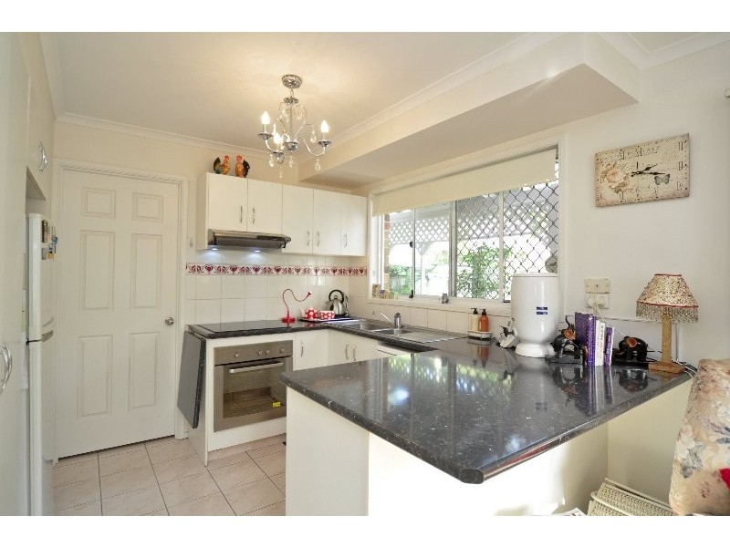 8/27 Rain Tree Glen, Coombabah QLD 4216