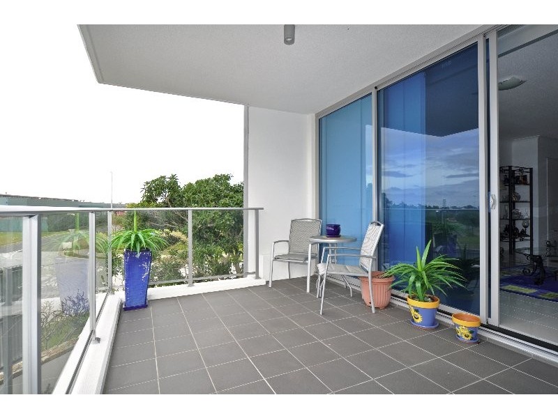 103/2 East Quay Drive, Biggera Waters QLD 4216