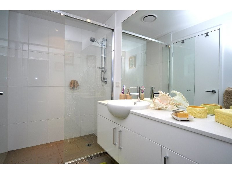 103/2 East Quay Drive, Biggera Waters QLD 4216