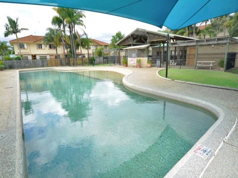152/31 Usher Avenue, Labrador QLD 4215