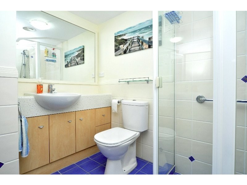 327/392 Marine Parade, Labrador QLD 4215