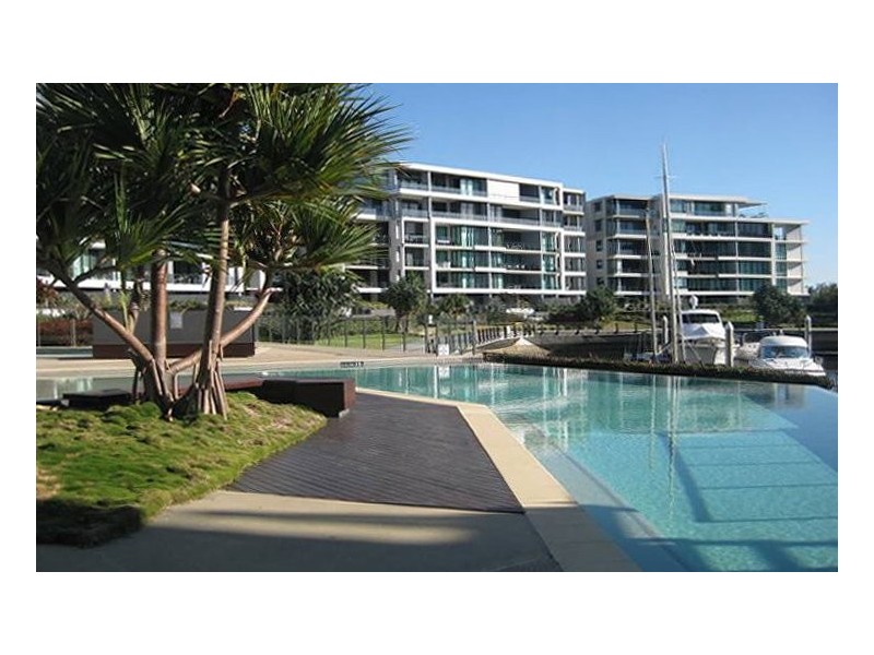 6304/323 Bayview Street, Hollywell QLD 4216