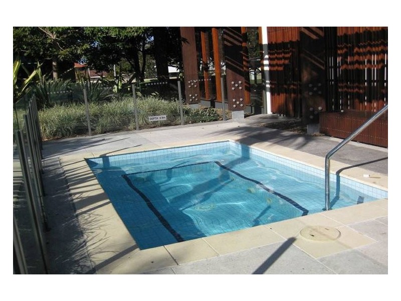 6304/323 Bayview Street, Hollywell QLD 4216