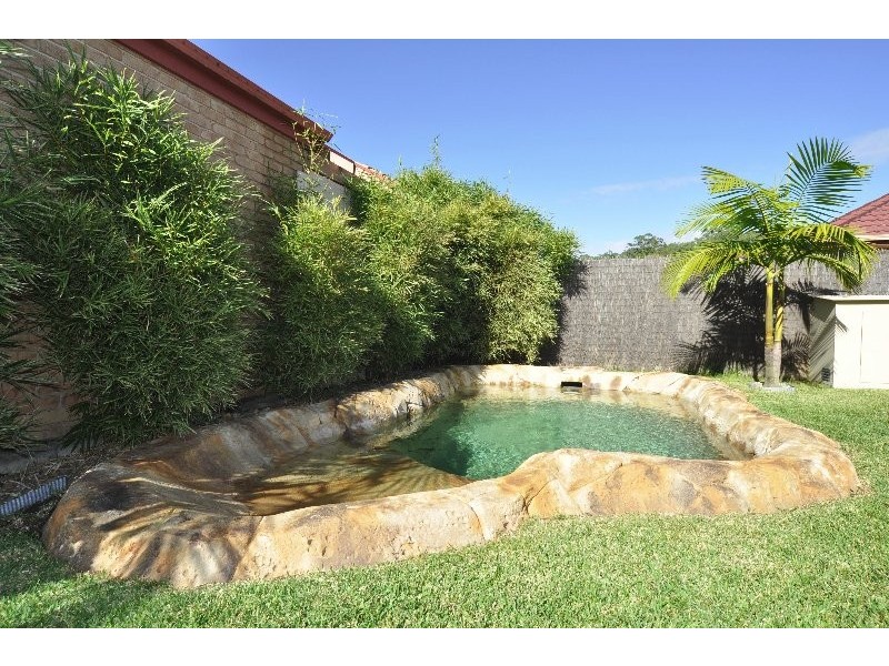 5 Pro Hart Place, Coombabah QLD 4216