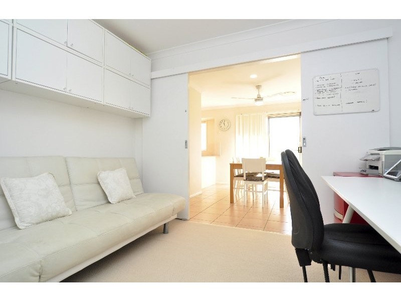 5 Pro Hart Place, Coombabah QLD 4216