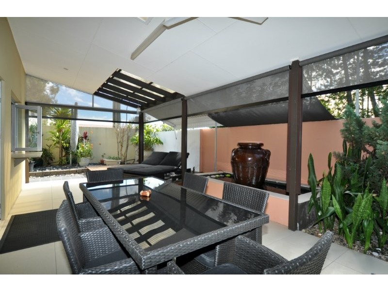 10/411 Oxley Drive, Runaway Bay QLD 4216