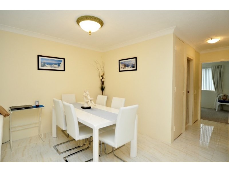 14/9 Bayview Street, Runaway Bay QLD 4216