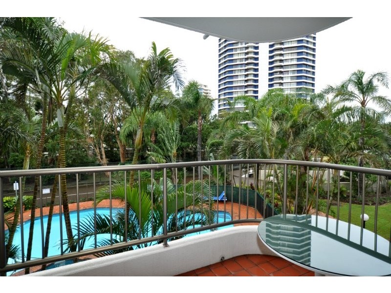 14/9 Bayview Street, Runaway Bay QLD 4216