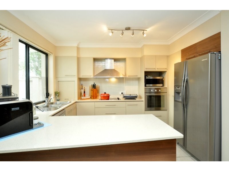 1/368 Pine Ridge Road, Coombabah QLD 4216