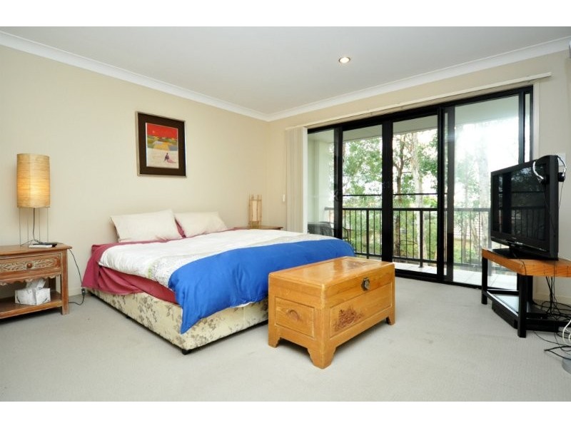 1/368 Pine Ridge Road, Coombabah QLD 4216