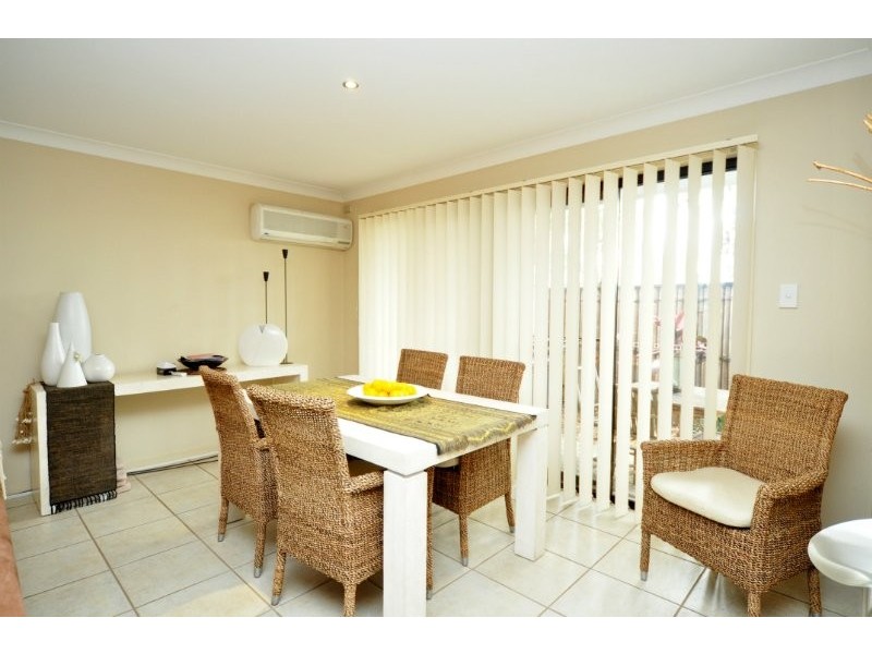 1/368 Pine Ridge Road, Coombabah QLD 4216