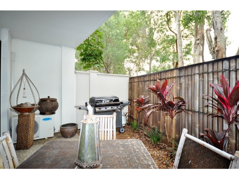 1/368 Pine Ridge Road, Coombabah QLD 4216