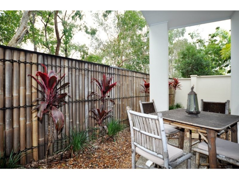 1/368 Pine Ridge Road, Coombabah QLD 4216