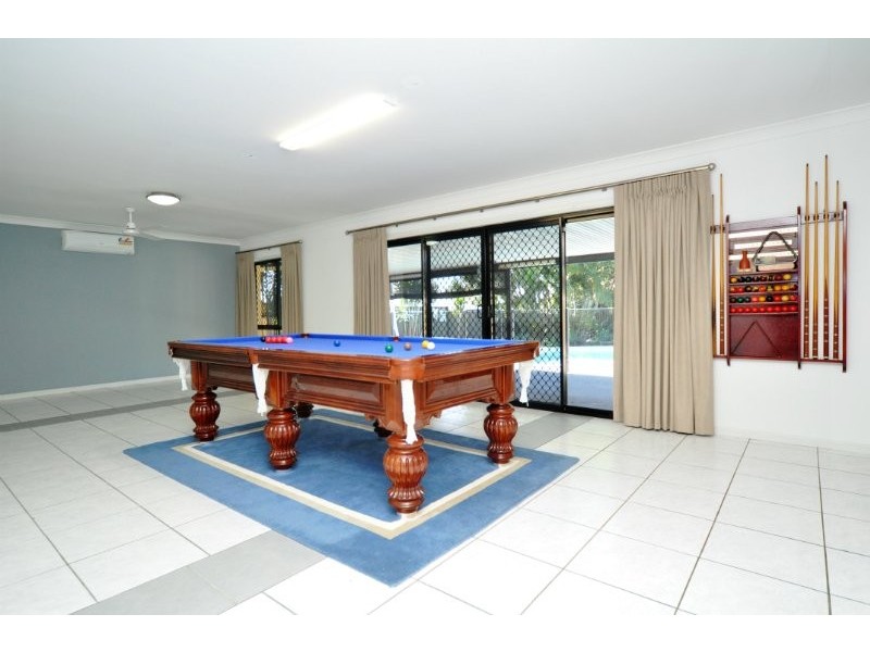 20 Highview Place, Parkwood QLD 4214