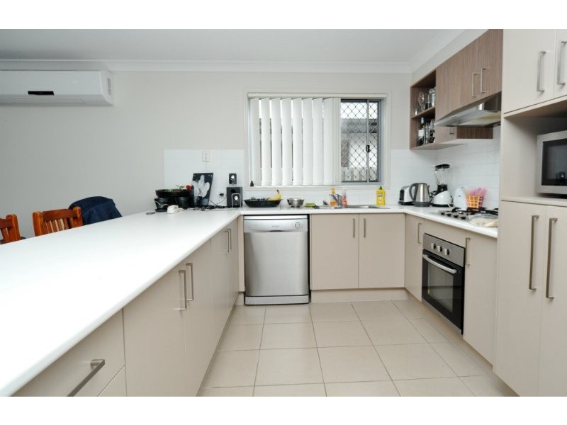 99/19 Santa Barbara Road, Hope Island QLD 4212