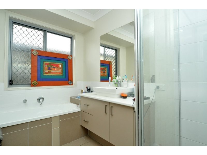 99/19 Santa Barbara Road, Hope Island QLD 4212