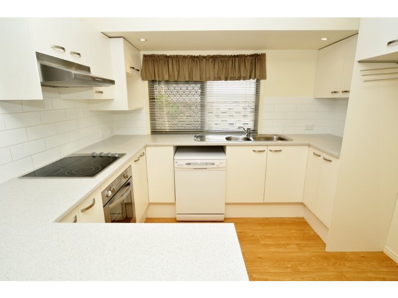 1/1 Hepburn Court, Oxenford QLD 4210