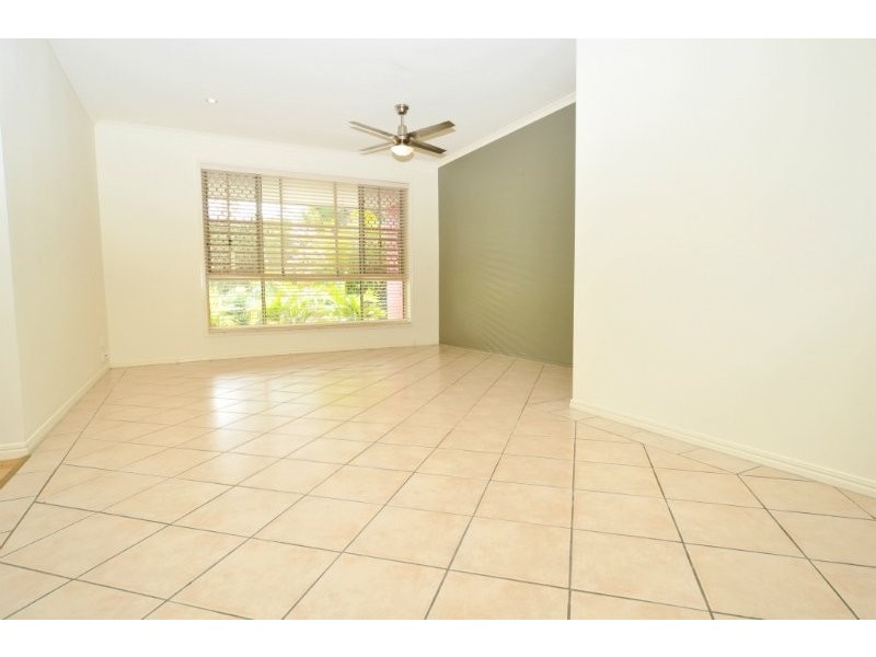 1/1 Hepburn Court, Oxenford QLD 4210