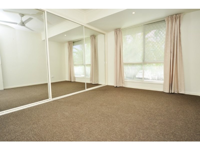 1/1 Hepburn Court, Oxenford QLD 4210