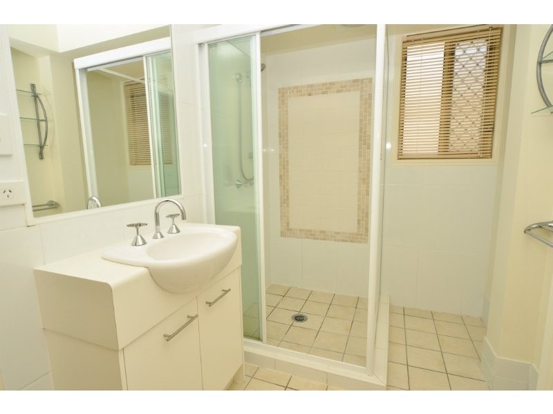 1/1 Hepburn Court, Oxenford QLD 4210