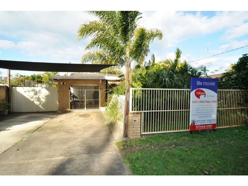 6 Okinya Street, Biggera Waters QLD 4216