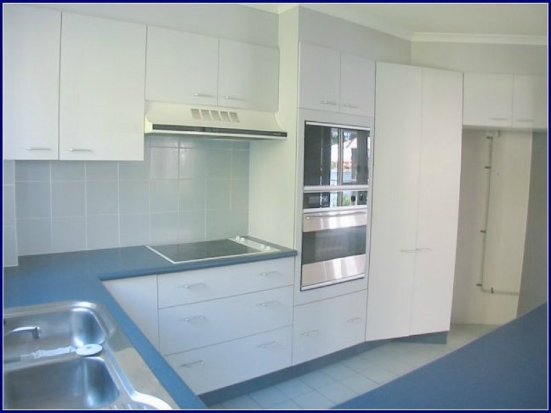 10/75 Morala Avenue, Runaway Bay QLD 4216