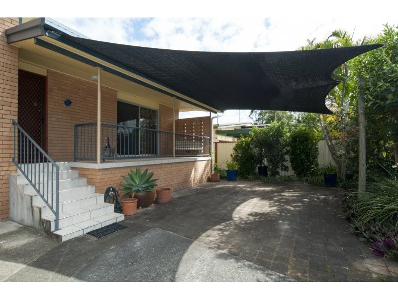 70 Hollywell Road, Biggera Waters QLD 4216
