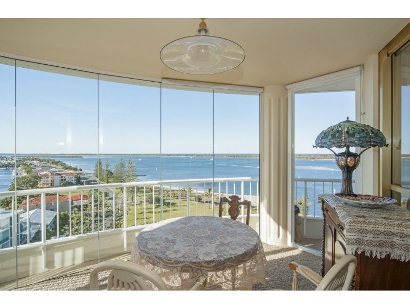 21/19 Oatland Esplanade, Runaway Bay QLD 4216