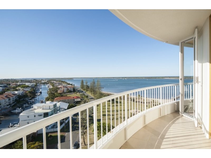 21/19 Oatland Esplanade, Runaway Bay QLD 4216