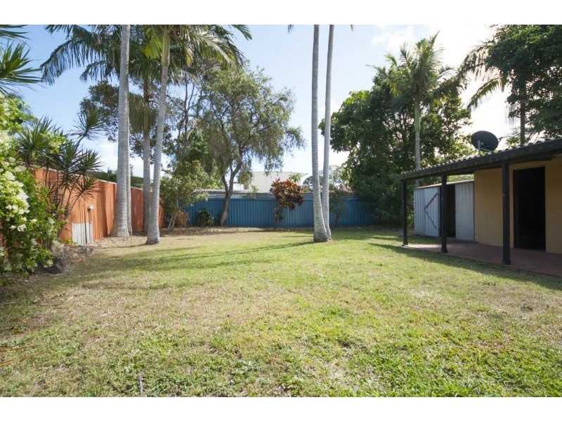 26 Ashgrove Avenue, Runaway Bay QLD 4216