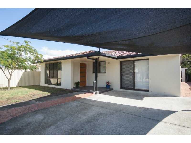 26 Ashgrove Avenue, Runaway Bay QLD 4216