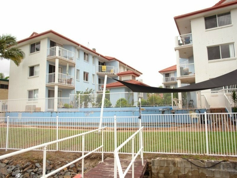 3/75 Bayview Street, Runaway Bay QLD 4216