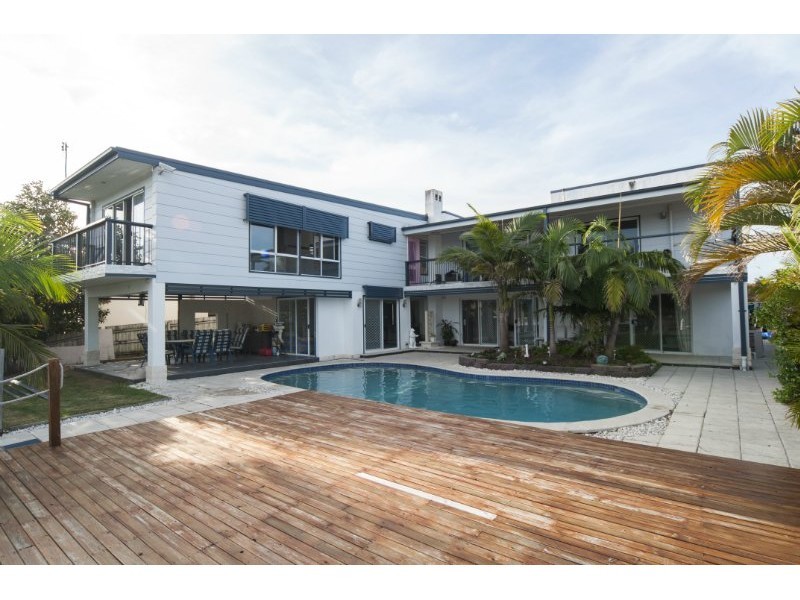 6 Karema Crescent, Runaway Bay QLD 4216