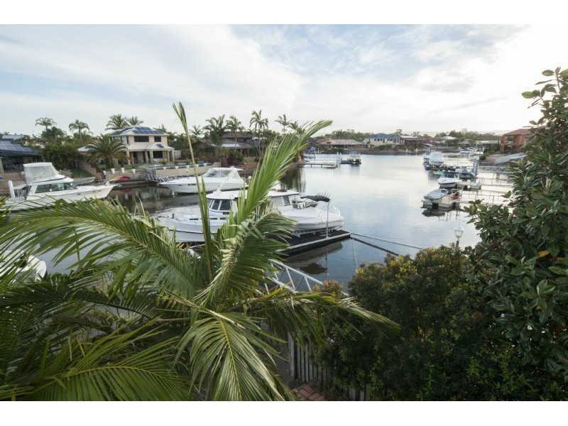 6 Karema Crescent, Runaway Bay QLD 4216