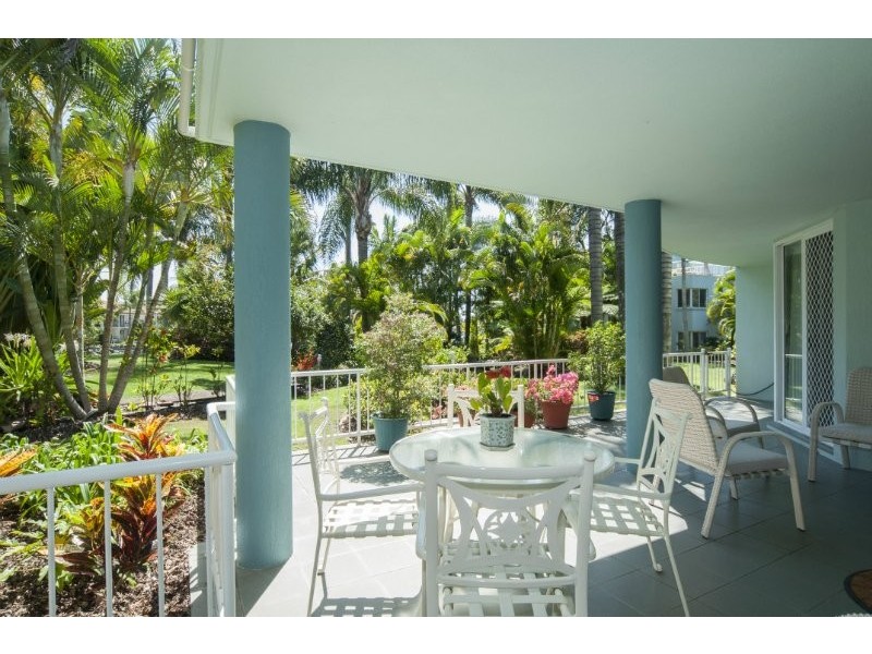 15/75 Morala Avenue, Runaway Bay QLD 4216