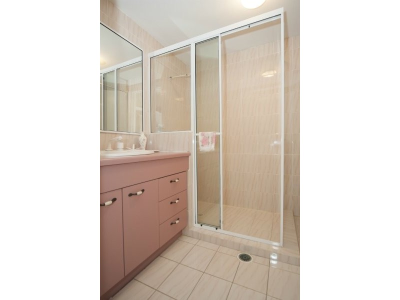 15/75 Morala Avenue, Runaway Bay QLD 4216