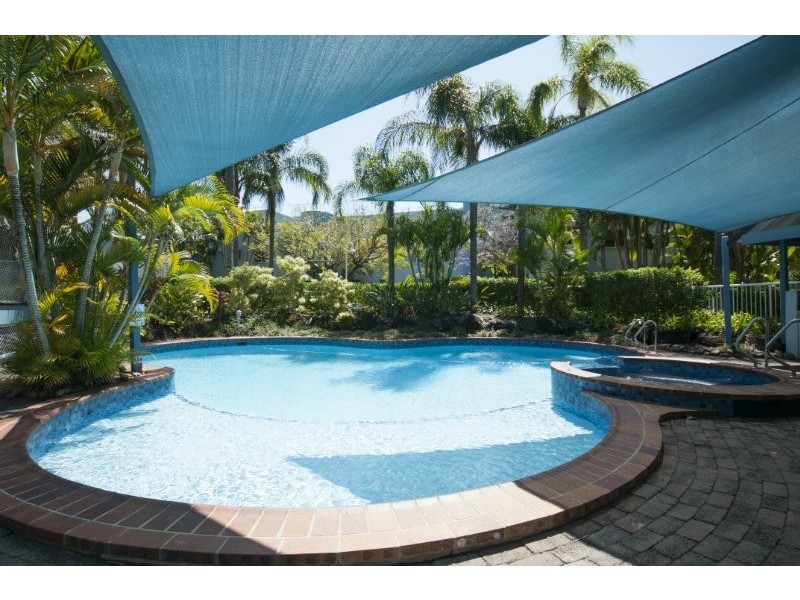 15/75 Morala Avenue, Runaway Bay QLD 4216