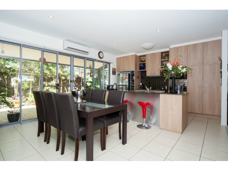 7/181 Lae Drive, Coombabah QLD 4216