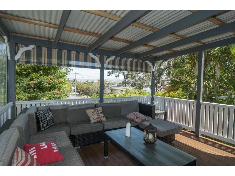 49 Ashbourne Terrace, Biggera Waters QLD 4216