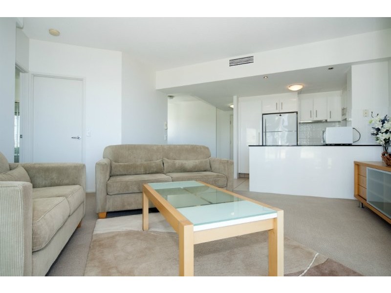 27/242 Marine Parade, Labrador QLD 4215