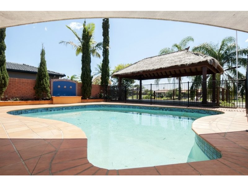 32 Port Drive, Mermaid Waters QLD 4218